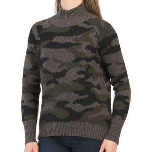 CYNTHIA ROWLEY Camo Print Double Knit Turtleneck Sweater sz Medium